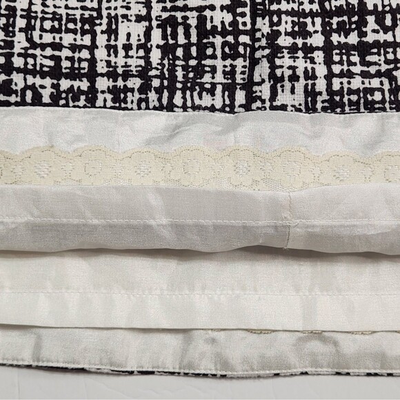 Kate Spade Skirt Size 10 Classsic Black White Abstract Geometric Grid Career - Picture 6 of 8
